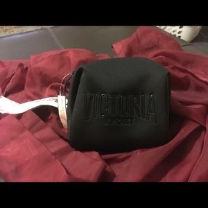 Makeup bag